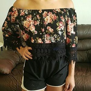 On/off the shoulder blouse